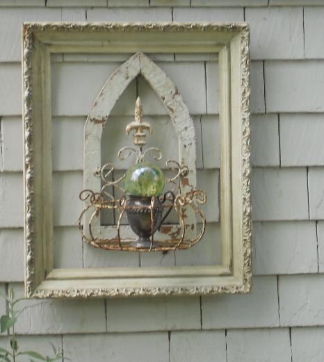 Antiqued frame artwork Antiqued frame artwork